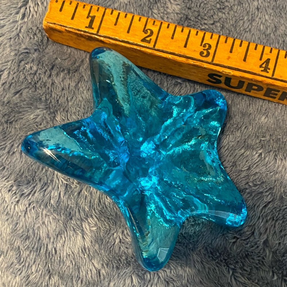 Vintage Aqua Glass Starfish paperweight decor - Picture 2 of 2